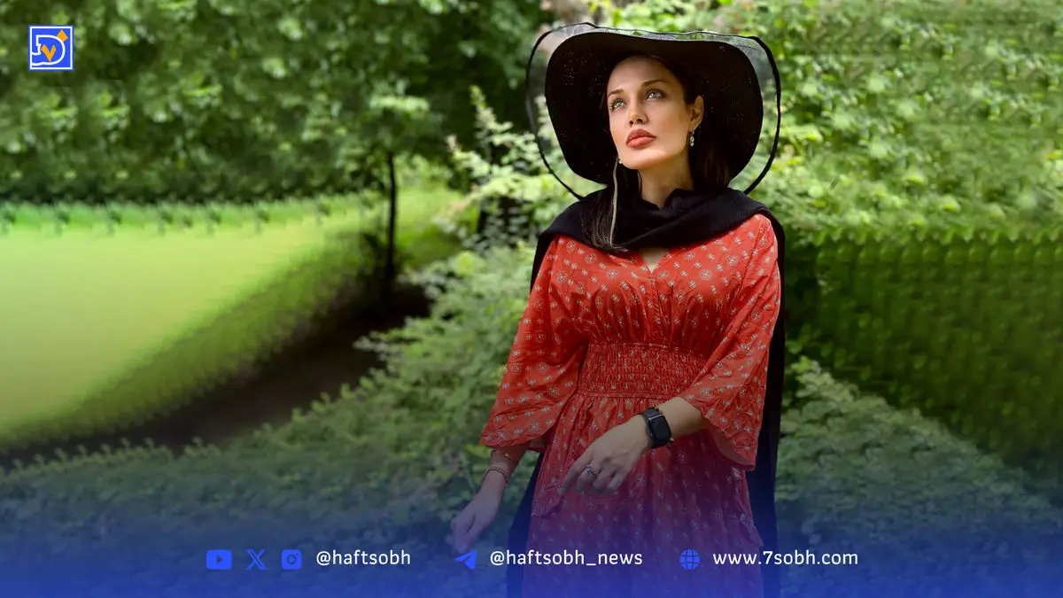 مریم قجر، آنجلینا جولی ایرانی و عکس‌های خاصش