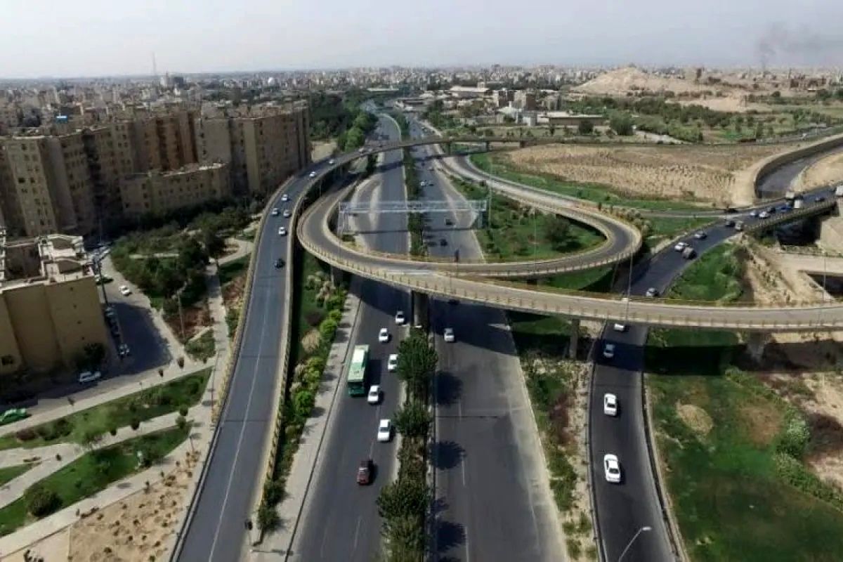 یک لاین از بزرگراه همت کم می‌شود!