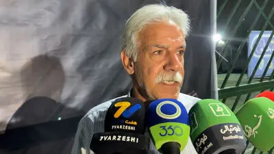 حمله تند فنونی‌زاده به خلیلی: تو را از در بیرون کردند، از پنجره برگشتی!