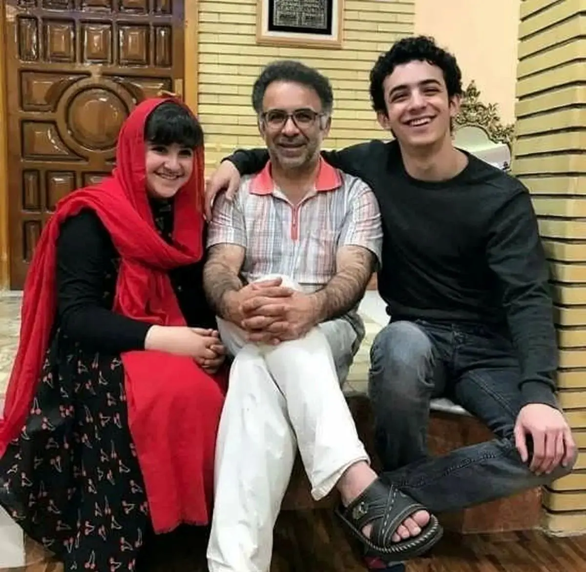 پدر علی شادمان