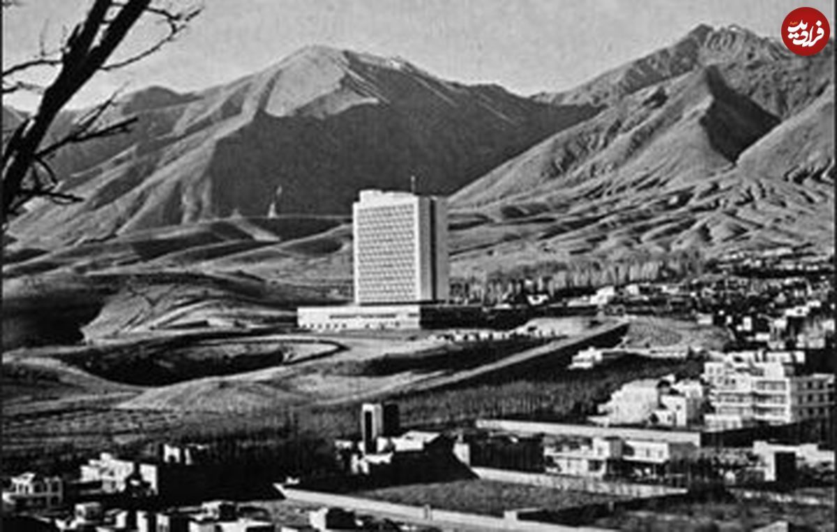 روزنامه خوانی در شصت سال پیش- ۲۲ | آمنه، زن سرسخت