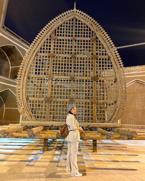 آناهیتا درگاهی در یزد