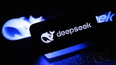 DeepSeek چه تفاوت‌هایی با ChatGPT دارد؟
