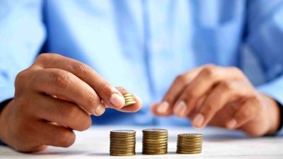  علت تاخیر ۱۰ روزه پرداخت حقوق بازنشستگان چیست؟ 