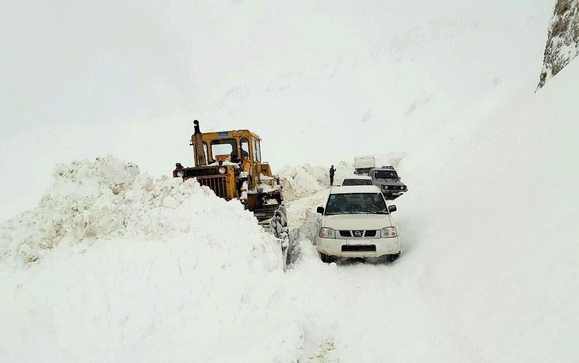  نجات جان 11 مادر باردار از برف و کولاک  