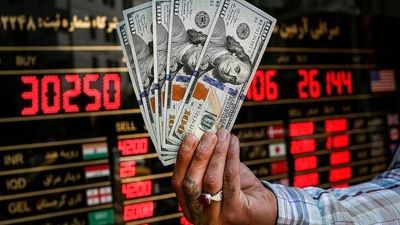 قیمت دلار و یورو امروز 22 اردیبهشت 1404؛ ریزش شدید دلار زیر سایه مذاکرات + جدول