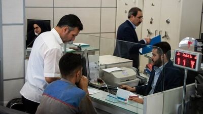 معاون بانک مرکزی؛ در توزیع پول هیچ مشکلی وجود ندارد