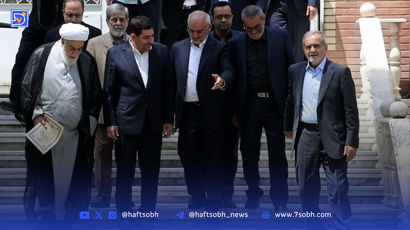 تندروها همچنان مشغول کارند