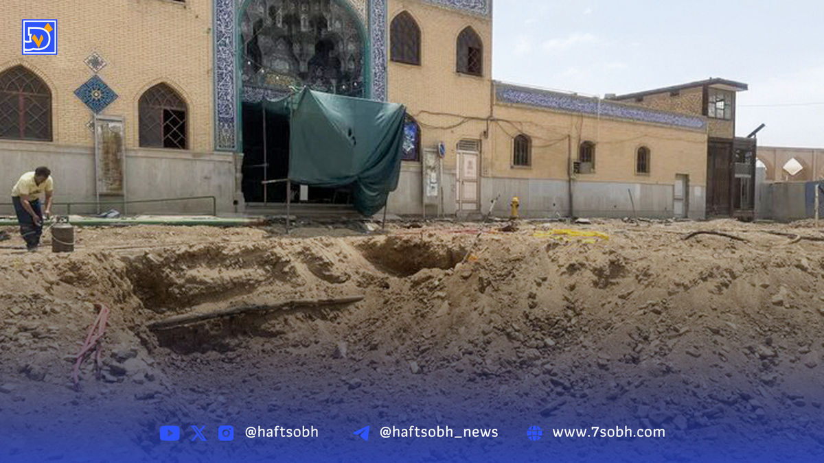 کمر تاریخ در مسجد «کمرزرین» شکست