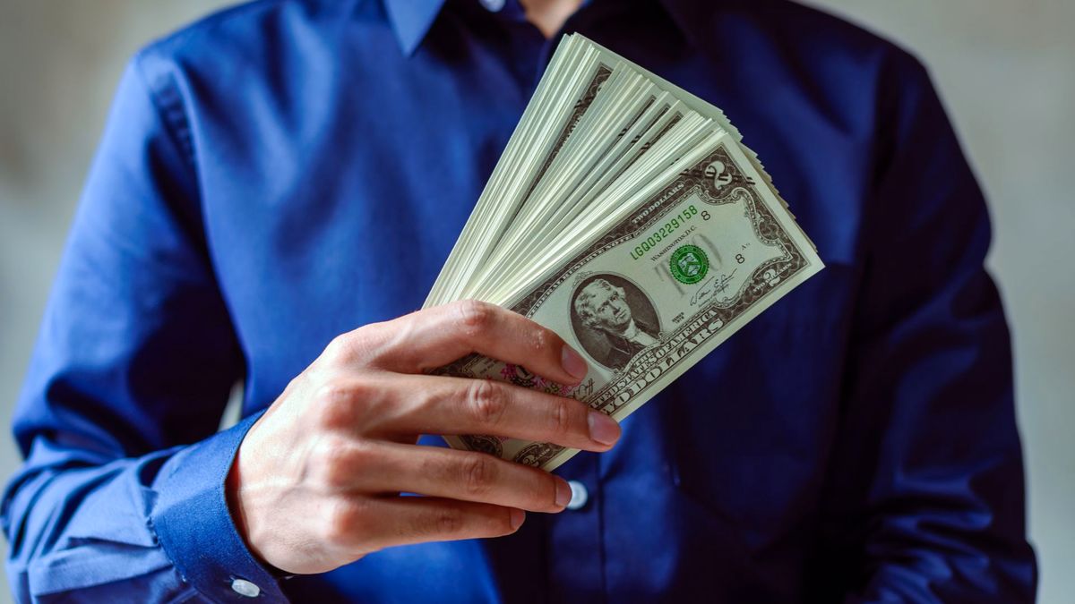 قیمت دلار امروز چهارشنبه ۲۵ تیر ماه ۱۴۰۴