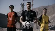 یادبود پل بی یک در لیگ یک