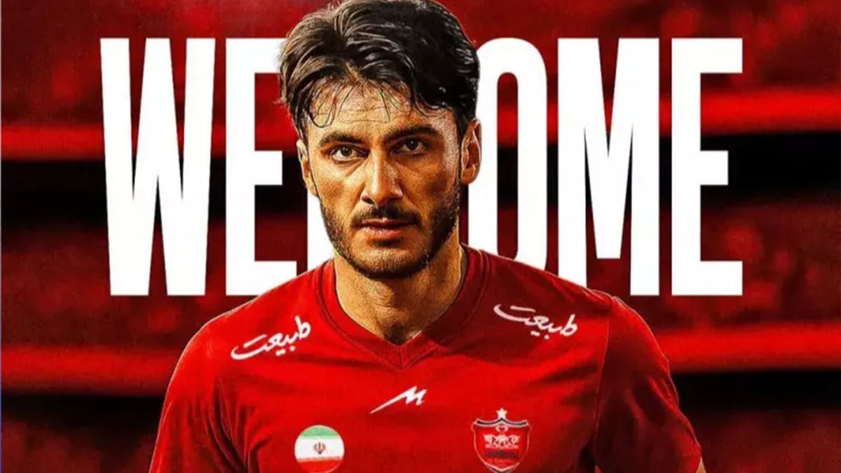 محمدحسین صادقی به پرسپولیس پیوست!
