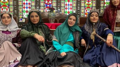 سفر به عصر قاجار؛ عکسی دیده نشده از مقبره کوروش 