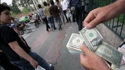 پیش بینی قیمت دلار ۱۴ اسفند ۱۴۰۳