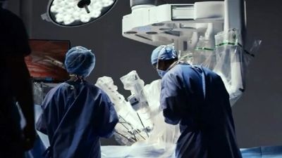 چالش بزرگ ربات جراح پس از فوت یک بیمار