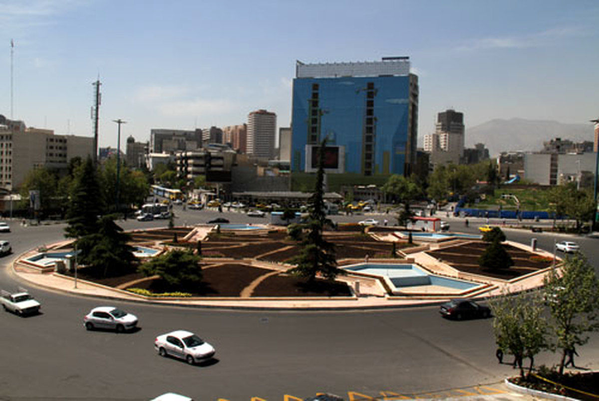 جزئیات جدید از سه طبقه کردن میدان ونک
