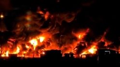 انفجار های شبانه بندرعباس؛ هنور انفجار ادامه دارد + فیلم