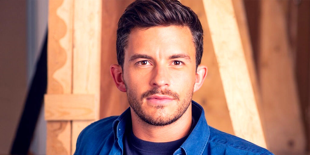 جاناتان بیلی با جذابیتی فراتر از زمان