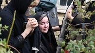 پناه گرفتن نعیمه نظام دوست و مادرش زیر میز + فیلم