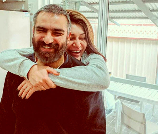 سروش هیچکس و همسرش