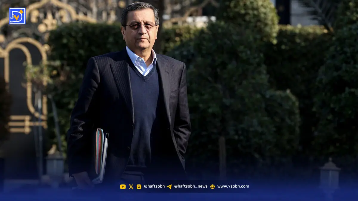 مهار نقدینگی با بانک‌های ناتراز ممکن نیست