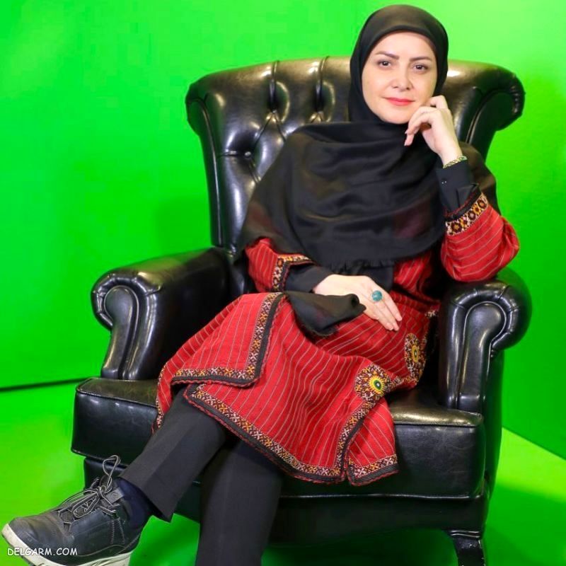 بیوگرافی زهره سادات هاشمی گزارشگر فوتبال