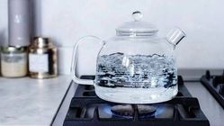 آب را دوبار نگذارید بجوشد! واقعیت پشت یک هشدار قدیمی
