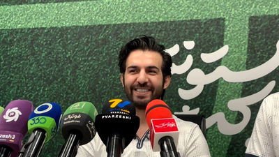 لحظاتی از مربیگری خوشتیپ ترین مربی فوتبال ایران!