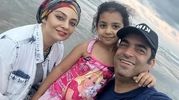 قاب عاشقانه منوچهر هادی و دخترش سوفیا در آخرین روز مدرسه