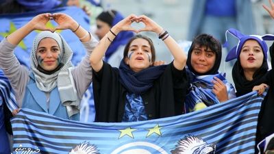 خلاصه بازی استقلال 1 - 0 نساجی مازندران (ویدیو)