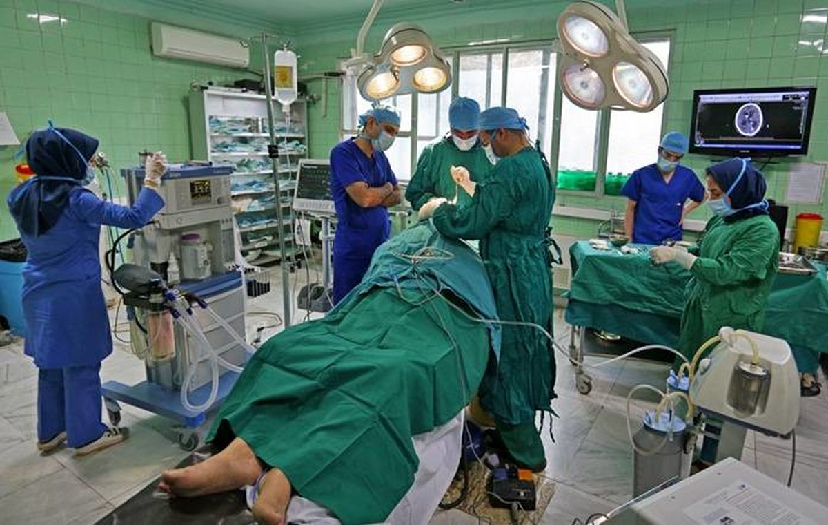ببینید | کادر درمانِ اتاق عملِ تمام‌ایرانی در کشور عمان
