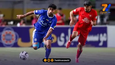 مهاجم سابق استقلال: آمار صدرنشینی قهرمانی آبی‌ها را ثابت می‌کند