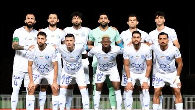 هیجان در اطراف ورزشگاه شهر قدس پیش از دیدار استقلال و مس رفسنجان