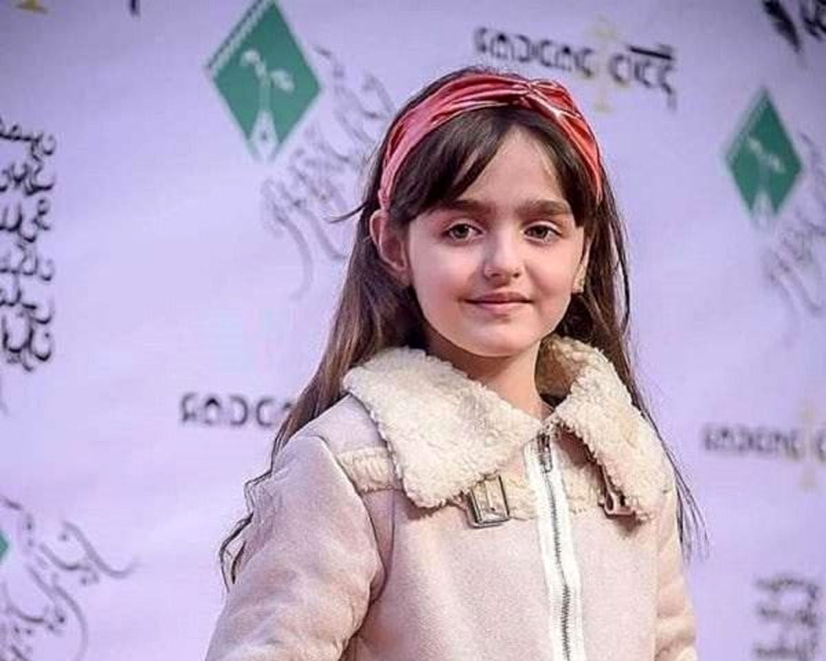 بازگشت به گذشته با مژگان بچه مهندس؛ عکسی دیدنی از بازیگر خردسال کنار هانیه توسلی
