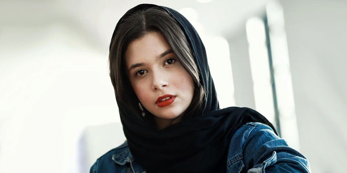 نگاهی به عکس جدید نفس بازغی با چهره ساده و دلنشین