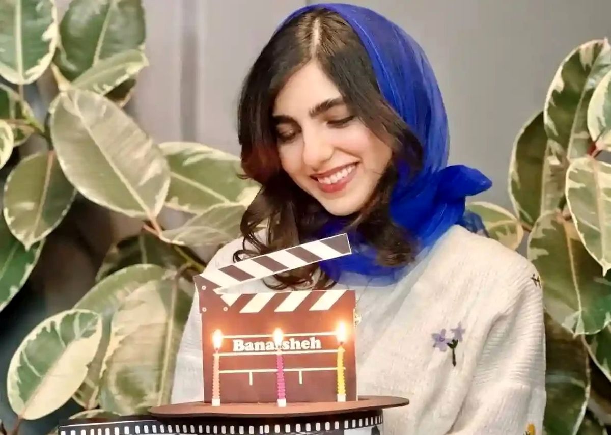 بیوگرافی بنفشه ریاضی دختر خاله هوتن شکیبا در سریال تاسیان؛ وضعیت تأهل و فیلمشناسی + تصاویر