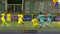 پیکان یک - شمس آذر یک؛ شکاری پنالتی خراب کرد، احمدی کتک خورد!