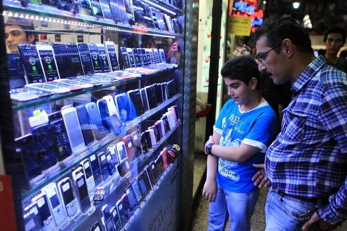 شرکتهای بزرگ فروش موبایل به پلیس امنیت اقتصادی احضار شدند