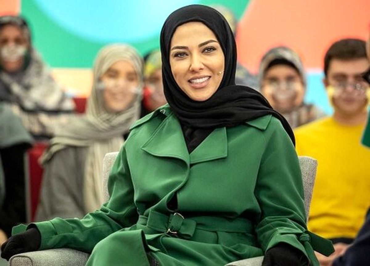 پوشش خیلی سبز لیلا اوتادی برای حضور در برنامه خندوانه+ عکس