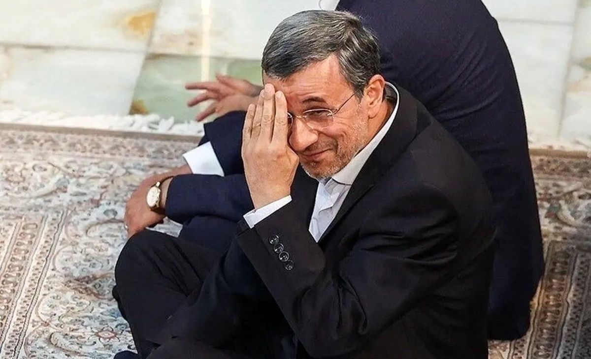 ادعای عجیب عبدالرضا داوری علیه اجداد احمدینژاد