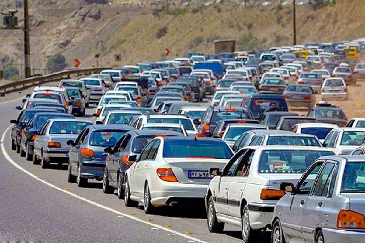 ترافیک شدید در محورهای شمالی؛ مسافران نوروزی در راه بازگشت