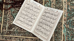 آثار و فضائل خواندن زیارت عاشورا + متن و ترجمه
