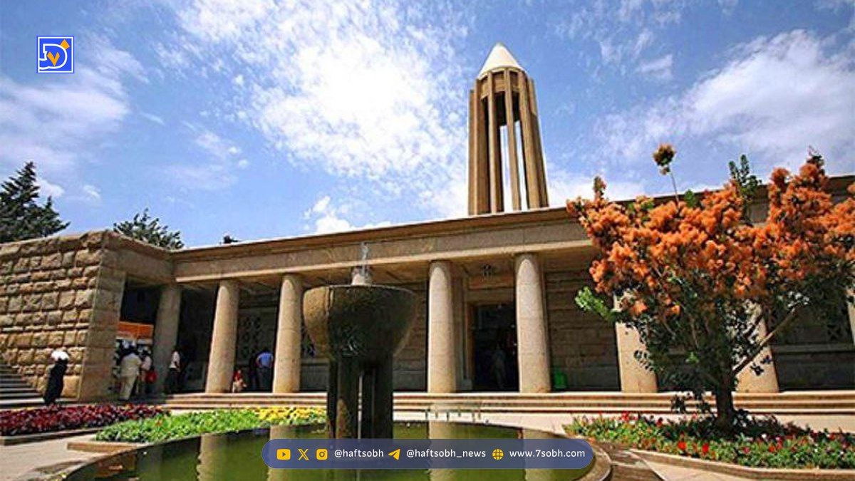 نمایی نادر از آرامگاه بوعلی‌سینا در همدان؛ عکس تاریخی دهه ۳۰
