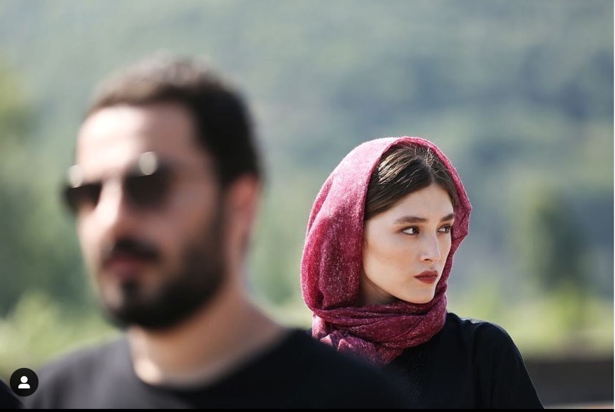 خانواده افغانستانی فرشته حسینی، دلیل تغییر چهره او شدند؛ چرا این قدر تغییر کرد؟!
