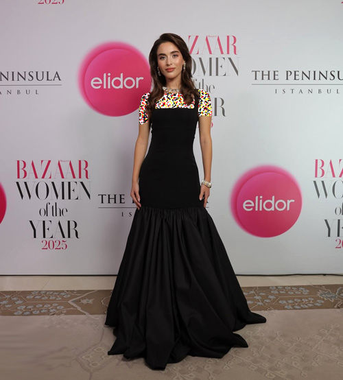 بازیگران ترک در مراسم زن سال