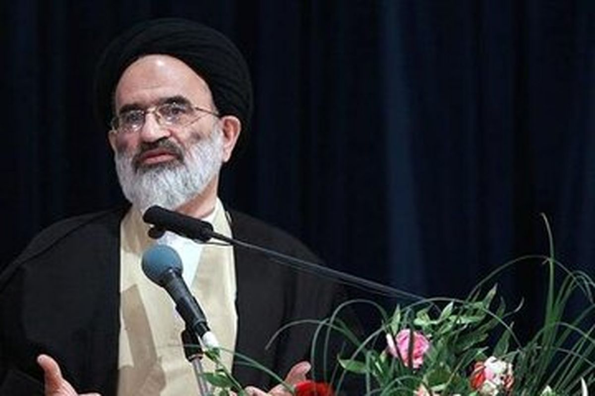 درباره تایید هیتلر و پیشنهاد حمله موشکی به ایران اینترنشنال