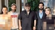 ماجرای رضا رشیدپور و عکس جنجالی با شرکت کننده های  «عشق ابدی» در ترکیه+ فیلم