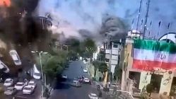 فیلمی وحشتناک از برخورد موشک وسط میدان قدس تجریش؛ پرواز چند ده متری ماشین‌ها! (فیلم)