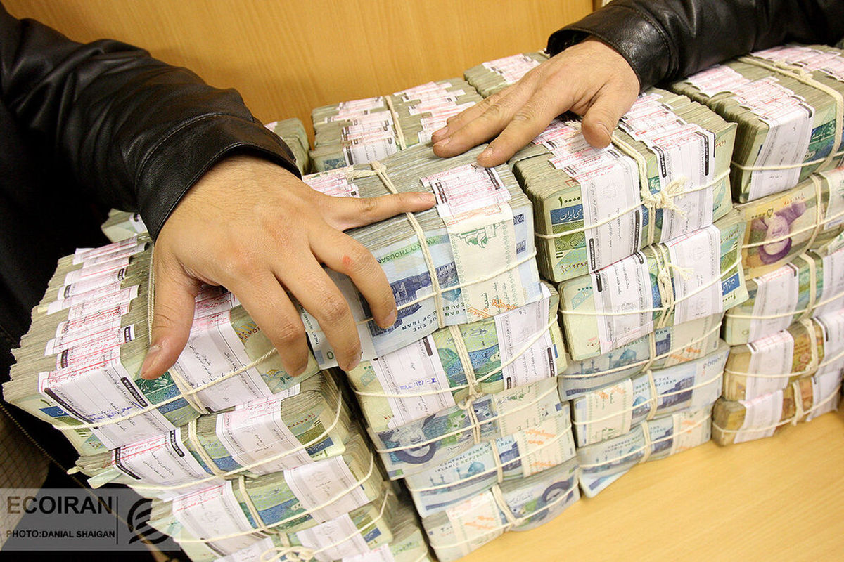 ببینید | توضیح رئیسی درباره اعلام اسامی ابربدهکاران بانکی