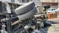 تصادف زنجیره‌ای ۱۲ خودرو در بزرگراه یادگار امام/ ۵ نفر مصدوم شدند